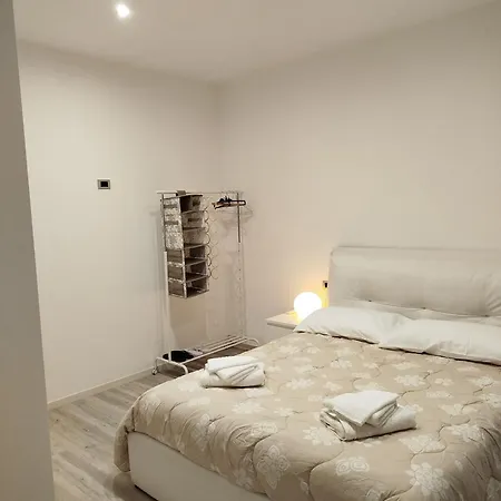 Moderno, Comfort, Mare E Posizione Falconara Marittima